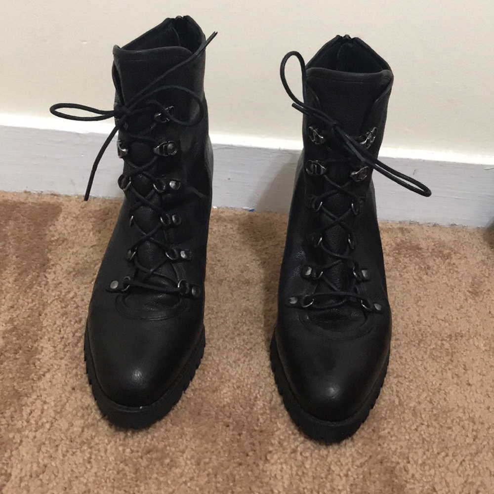 Stuart weitzmam boots